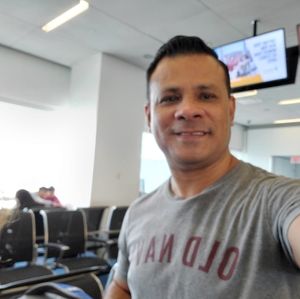 Meet your Posher, Ronny